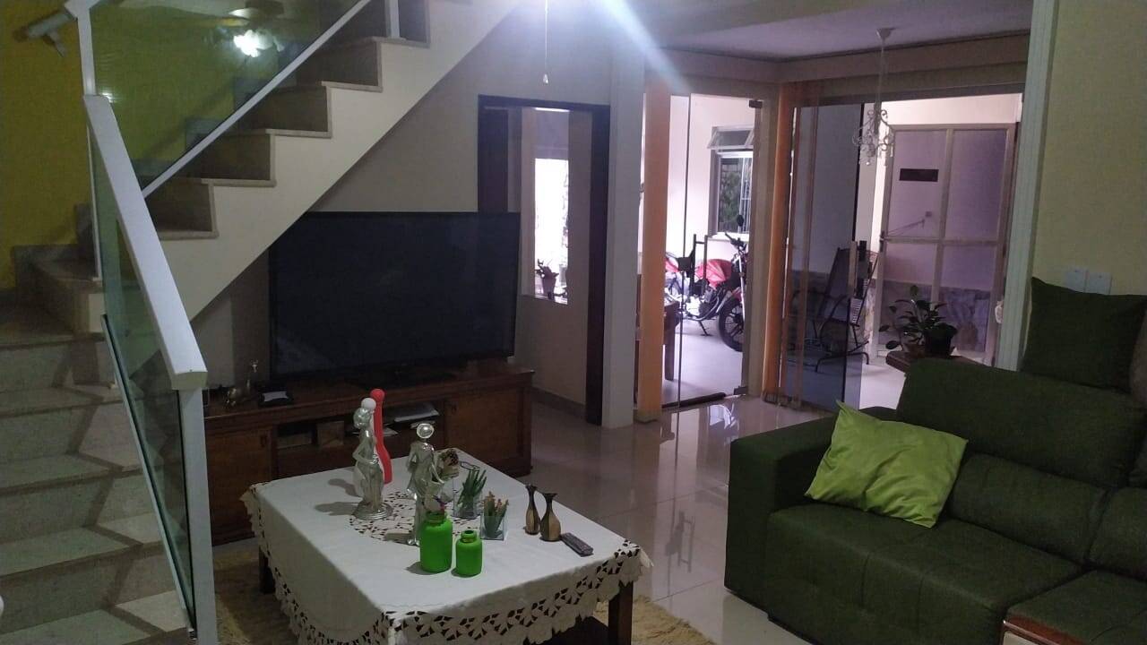 Casa à venda com 2 quartos - Foto 4