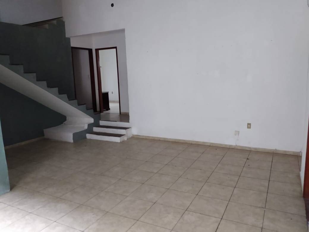 Casa para alugar com 7 quartos - Foto 4