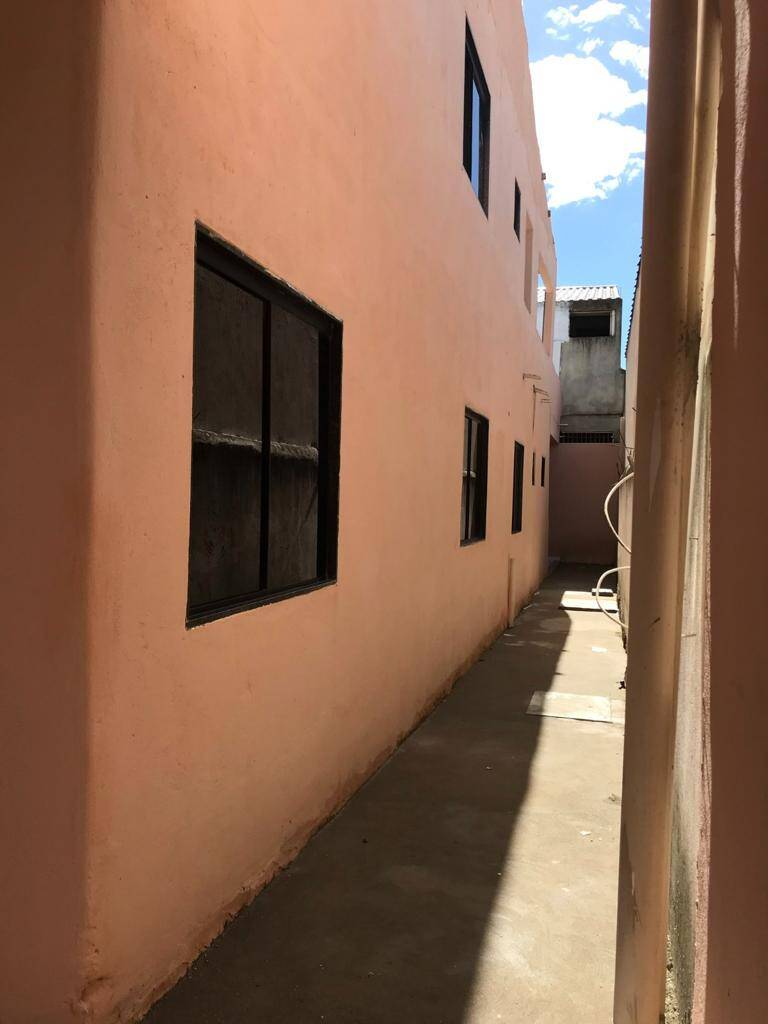 Casa à venda com 4 quartos - Foto 4