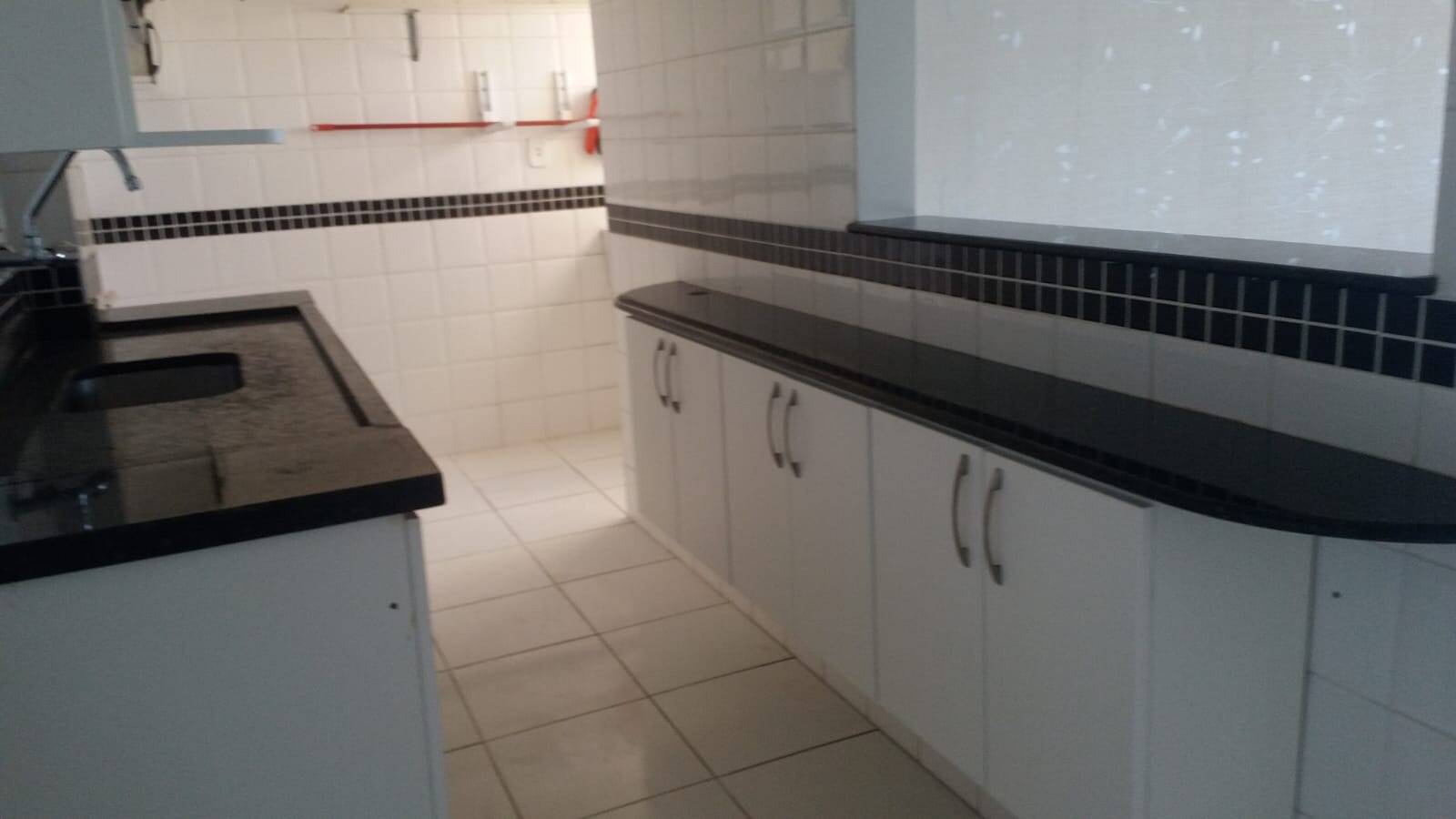 Apartamento à venda com 3 quartos - Foto 12