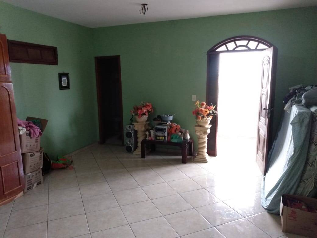 Casa à venda com 3 quartos - Foto 4