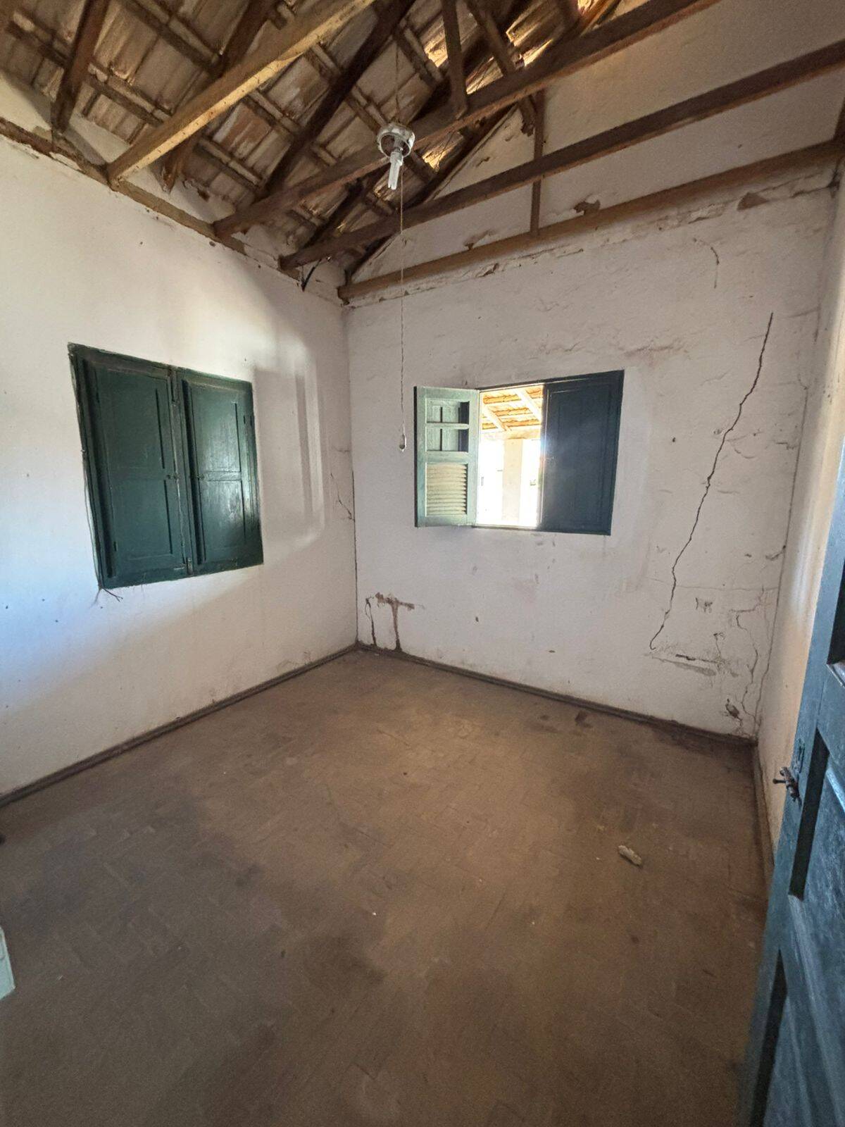 Casa à venda com 3 quartos, 201m² - Foto 5