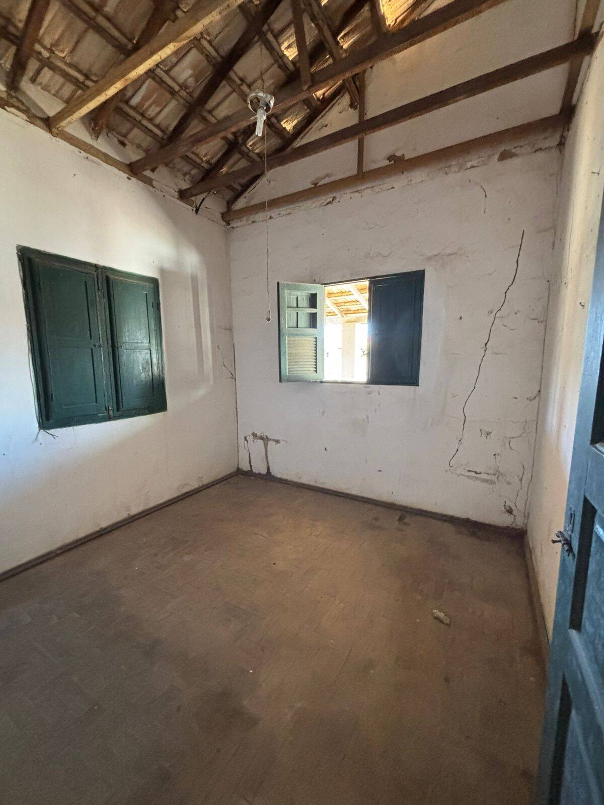 Casa à venda com 3 quartos, 201m² - Foto 18