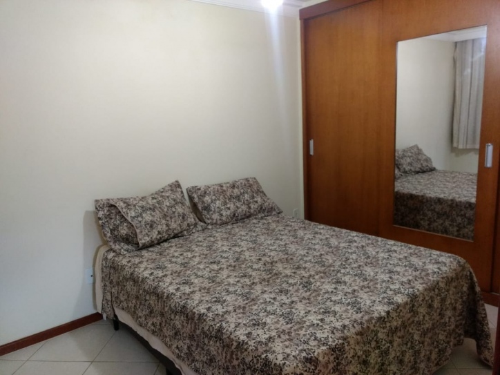 Apartamento à venda com 2 quartos, 78m² - Foto 2