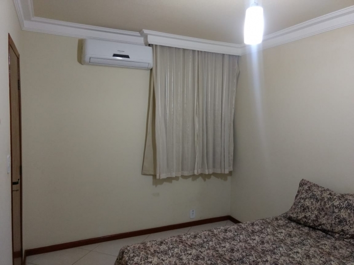 Apartamento à venda com 2 quartos, 78m² - Foto 3