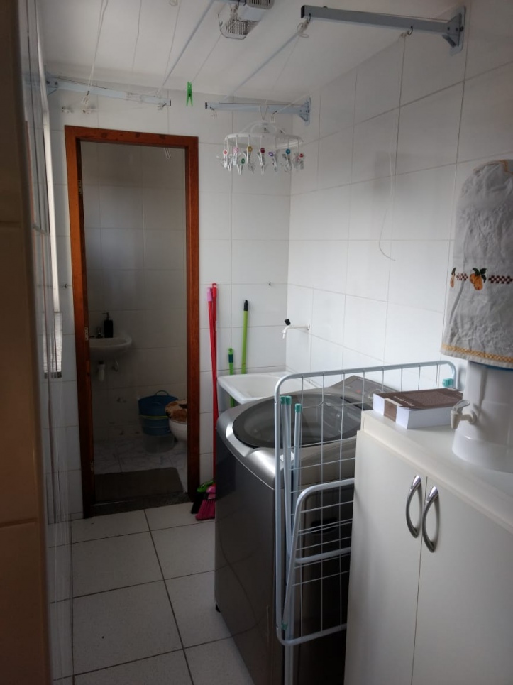 Apartamento à venda com 2 quartos, 78m² - Foto 11