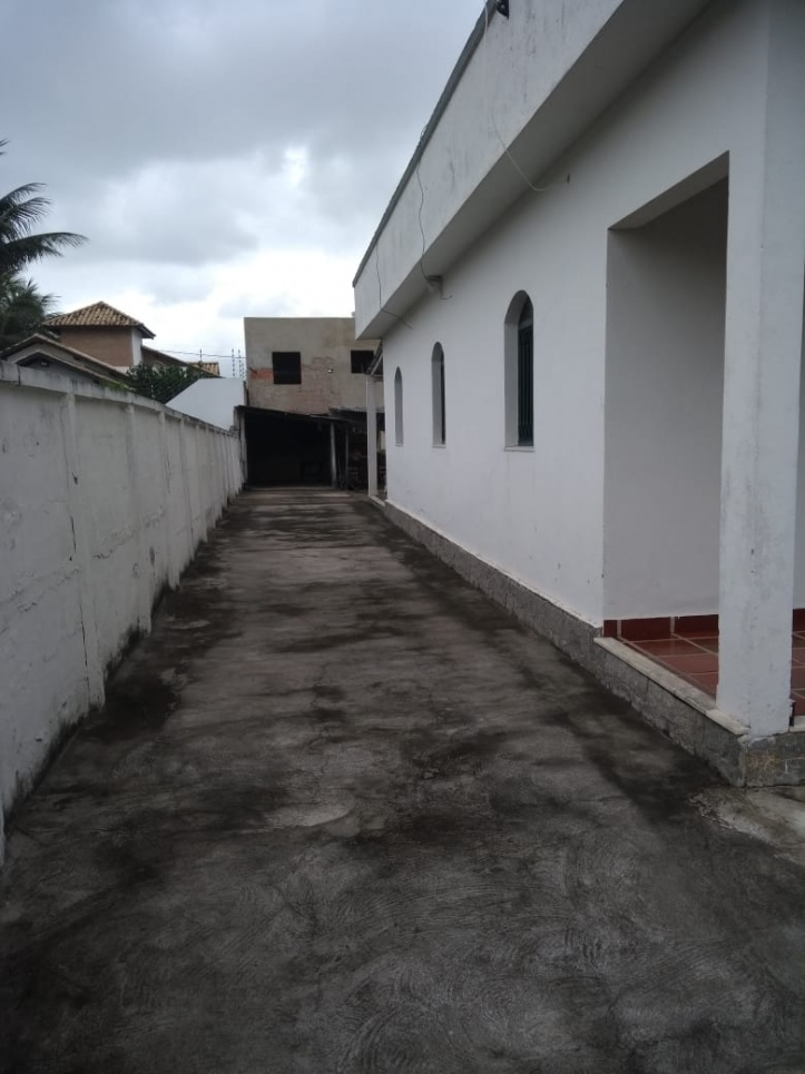 Casa à venda com 3 quartos - Foto 4