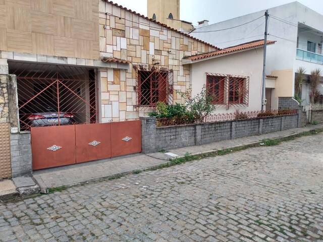 #908 - Casa para Venda em Campos dos Goytacazes - RJ - 1