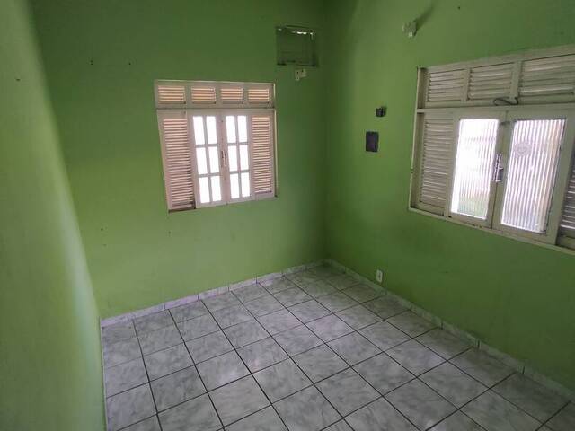 #917 - Casa para Locação em Campos dos Goytacazes - RJ - 3
