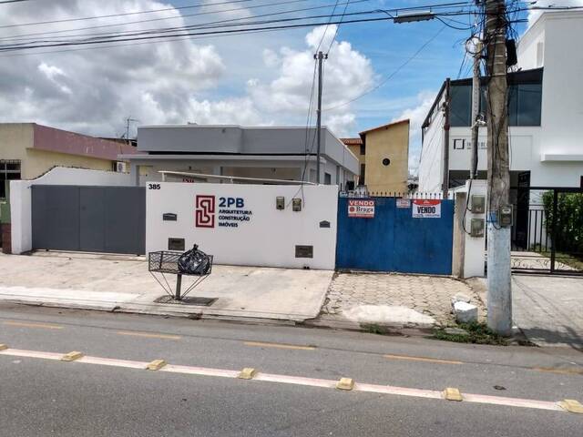 #960 - Casa para Venda em Campos dos Goytacazes - RJ - 2